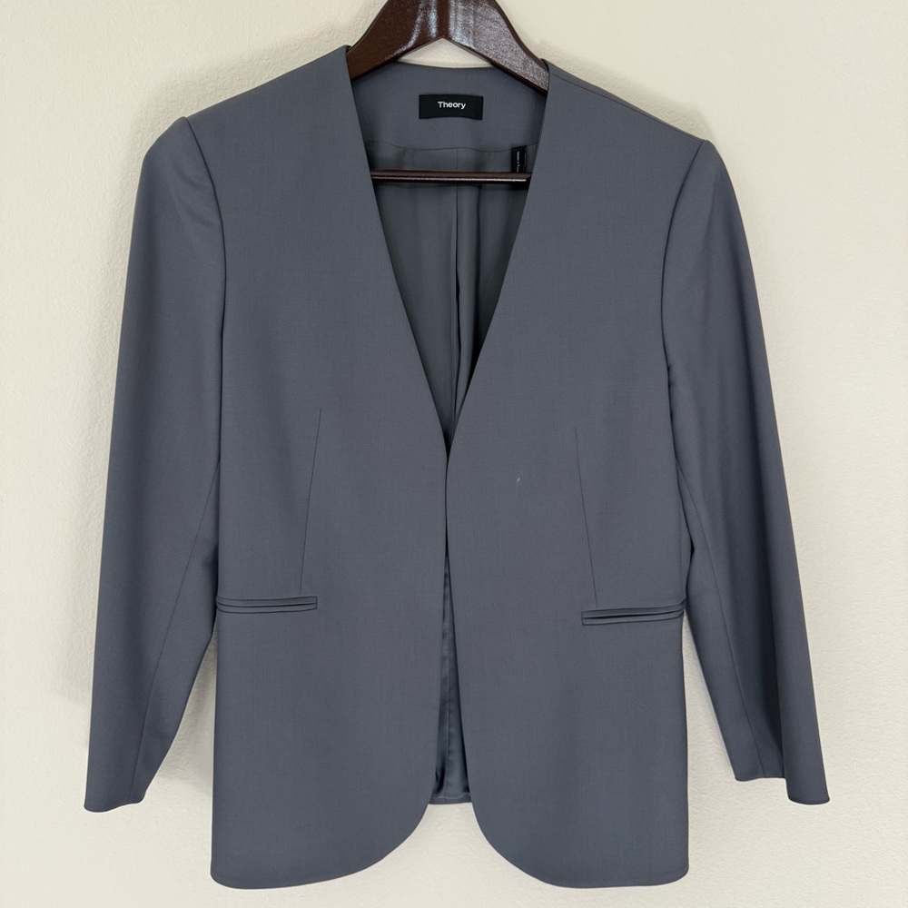 Theory Lindrayia Blazer in Cement Size 6